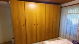 Kiefernholz Schrankwand 270 cm – viel Stauraum